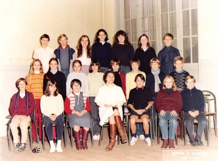 Classe de 5ème  1 - 1982